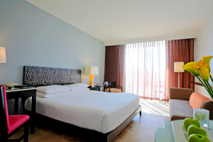 Deluxe rooms at Krystal Grand Cancún Resort